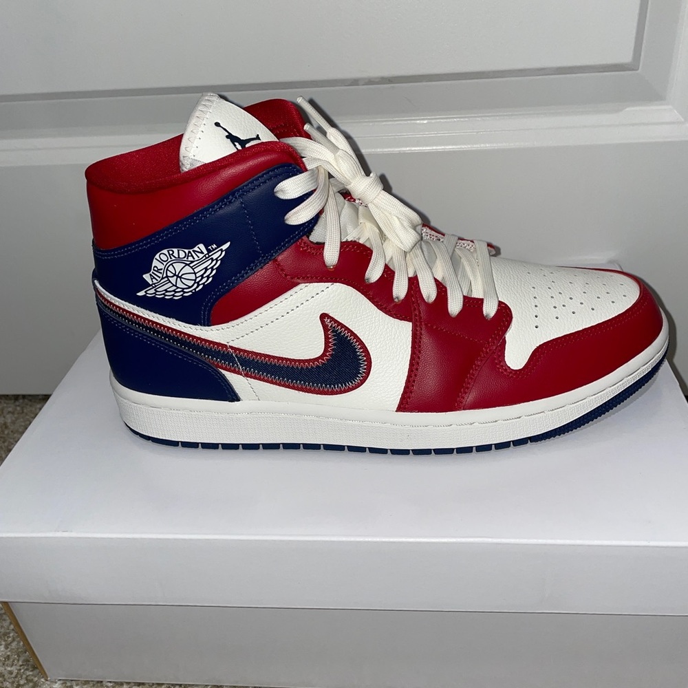 Unisex Air Jordan 1 Mid Retro “USA”